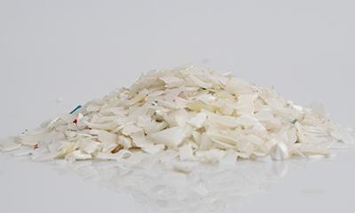HDPE flakes